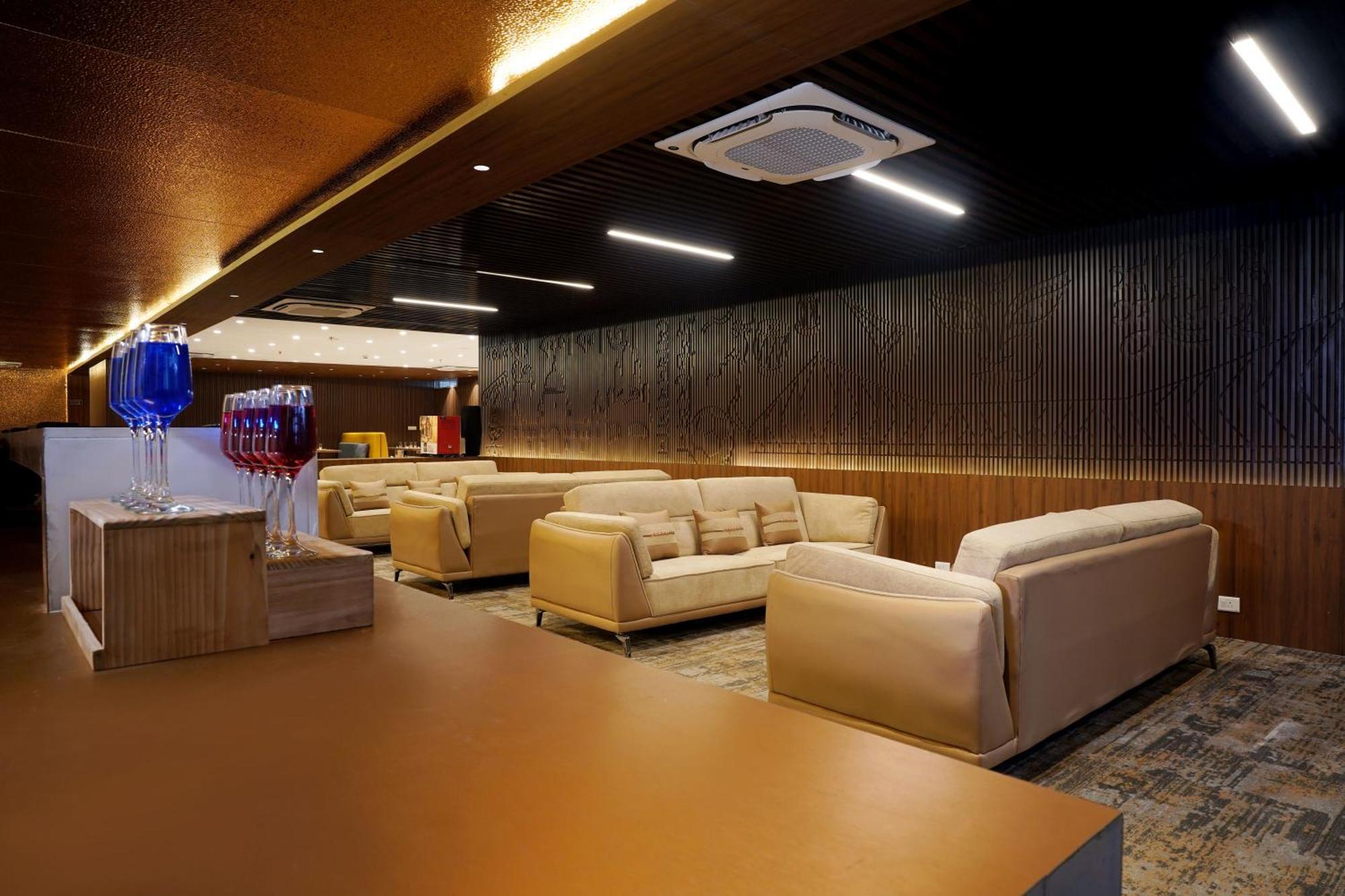 Sarovar Portico