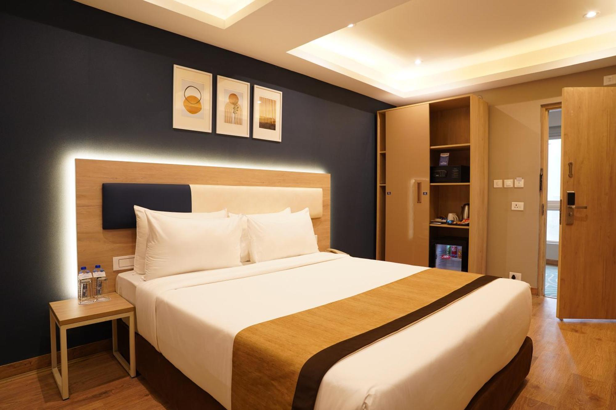 Sarovar Portico Kolkata